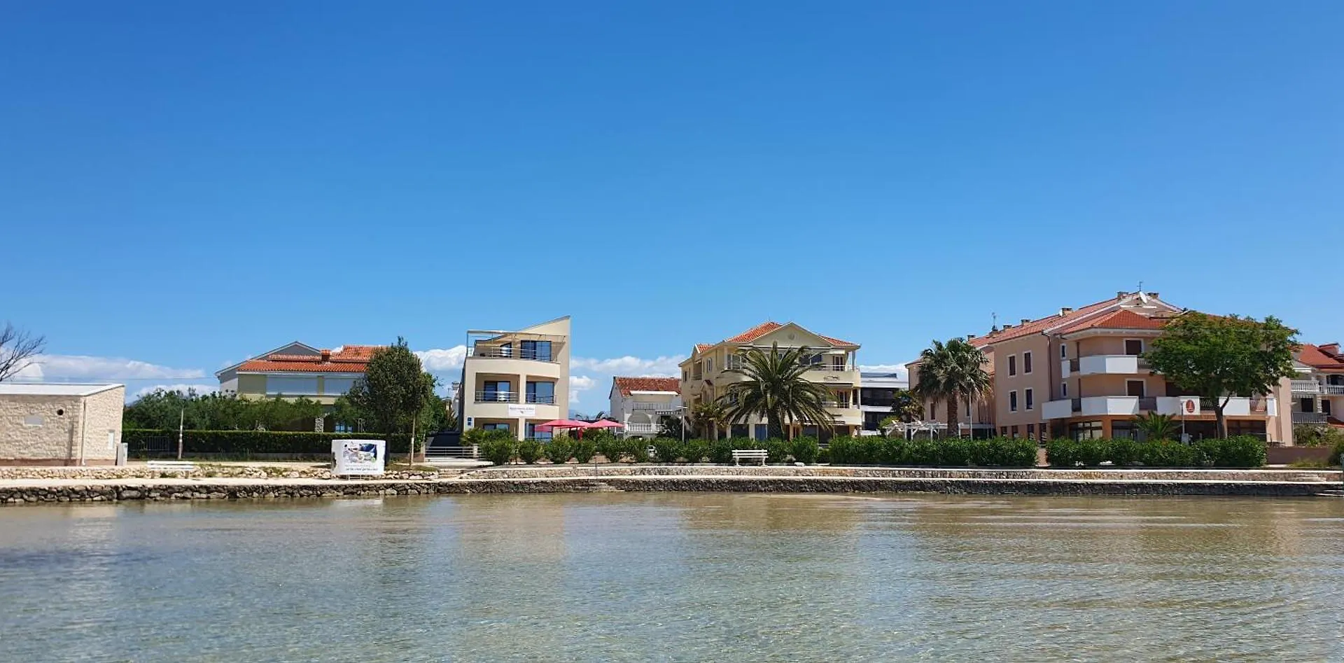 Apartments Elena