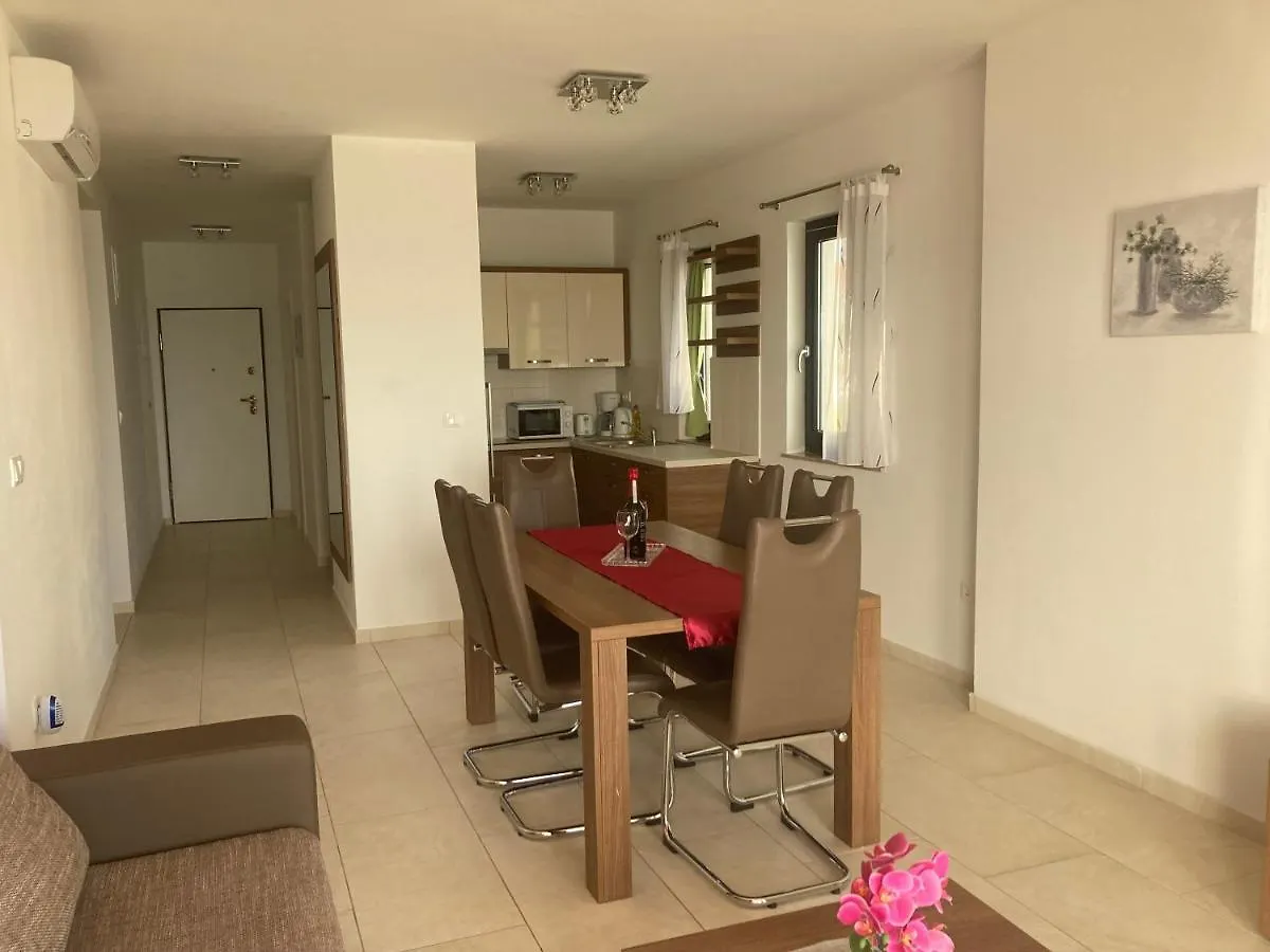 Apartments Elena Privlaka  Privlaka (Zadar)