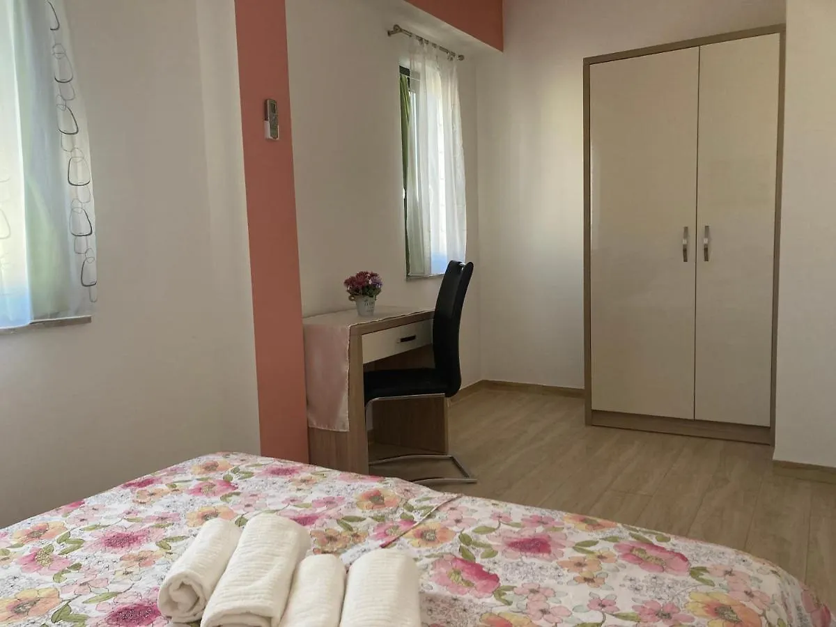 Apartments Elena Privlaka   Privlaka (Zadar)