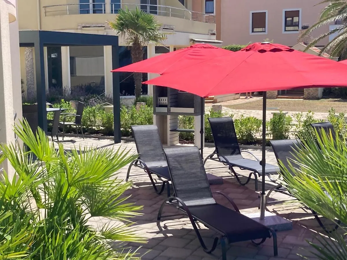 Apartments Elena Privlaka   Privlaka (Zadar)